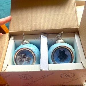 The Bradford Editions Wolf Wilderness Christmas Ornaments Set of 2